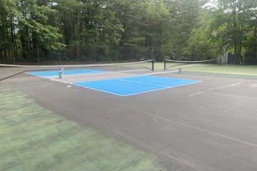 Tennis court