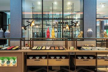 Breakfast buffet