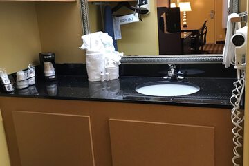 Bathroom sink