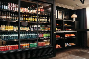 Snack bar