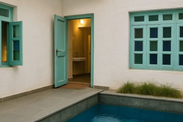 Private pool