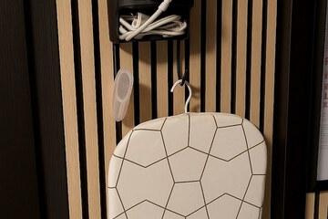 Iron/ironing board