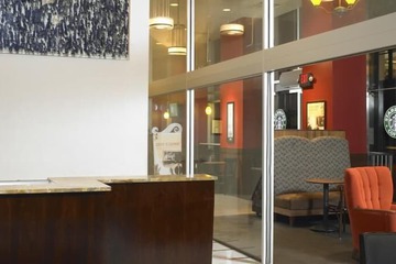 U Hotel Fifth Avenue