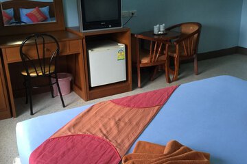 Mini-refrigerator