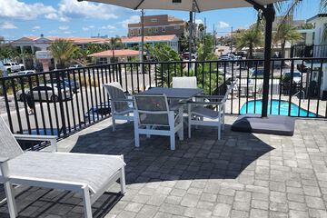 Sundeck
