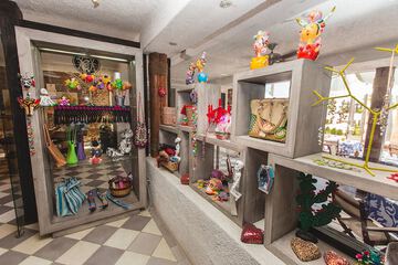 Gift shop