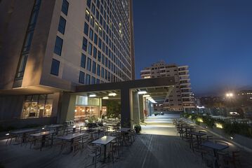 Sundeck