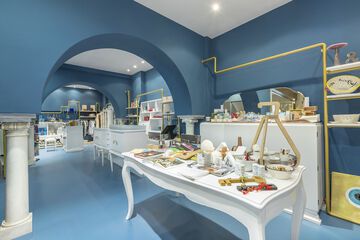 Gift shop