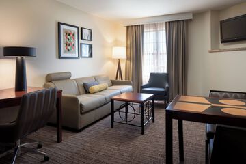 Room 13 of 35