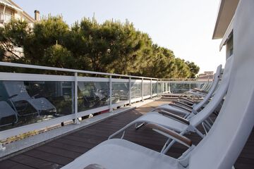 Sundeck