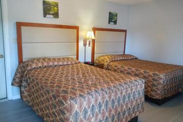 Red Carpet Inn & Suites
