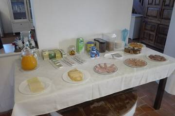 Breakfast buffet