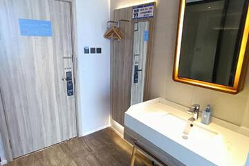 Photo 41