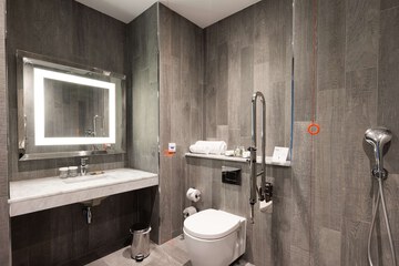 Bathroom shower