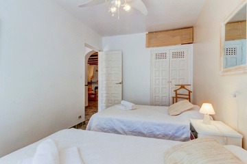 guest_rooms