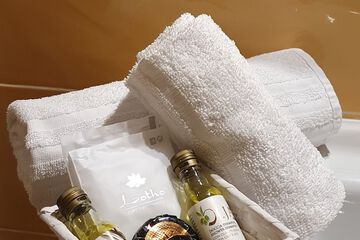 Bathroom amenities