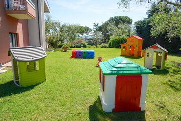 Children's play area - outdoor
