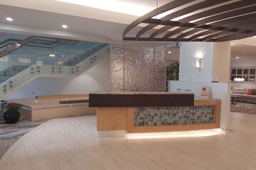 Check-in/check-out kiosk