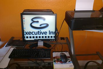 Business Center 59 of 62