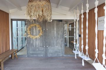 Spa reception