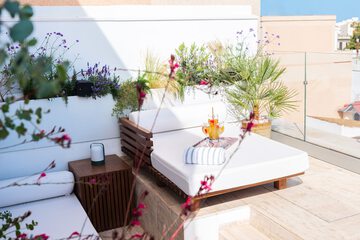 Rooftop pool