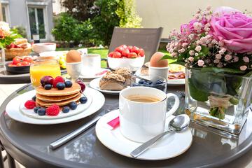 Breakfast meal