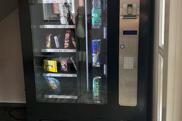 Vending machine