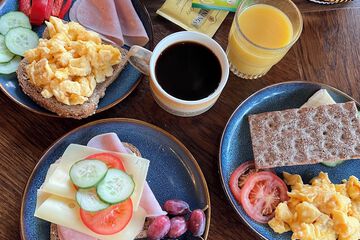 Breakfast meal