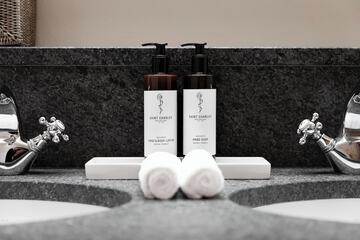 Bathroom amenities