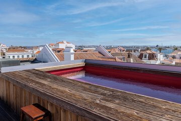 Rooftop pool