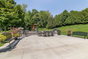 Children's play area - outdoor