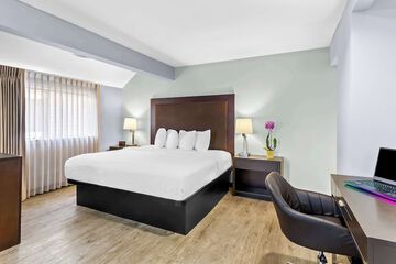 Room 31 of 38