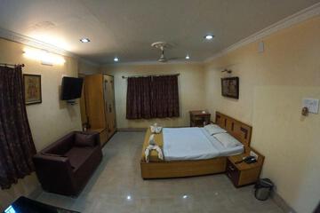 Photo 9