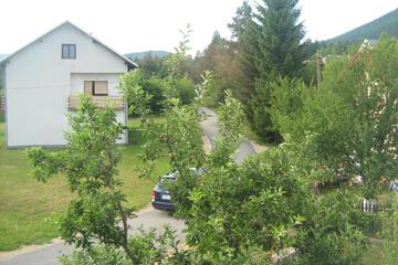 Photo 33
