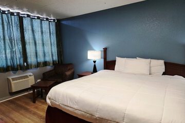 Room 17 of 26