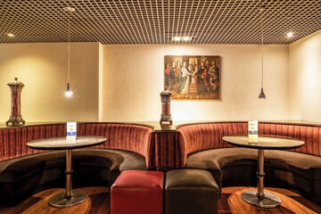 Snack bar
