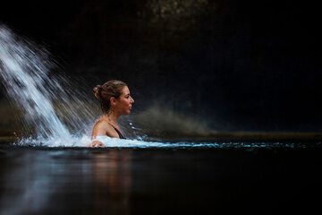 Pool waterfall