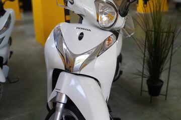 Scooter/moped