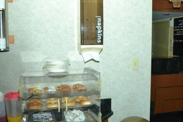 Hotel Interior 8 of 28