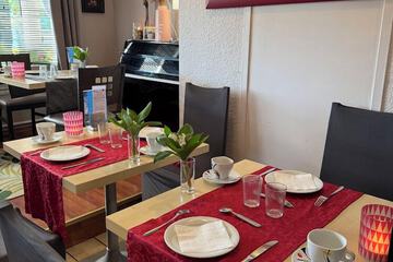 Breakfast area