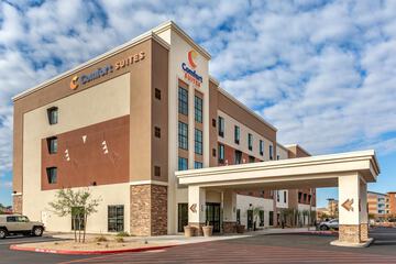 Comfort Suites Scottsdale Talking Stick Entertainment District