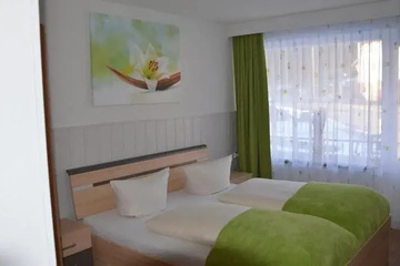 guest_rooms