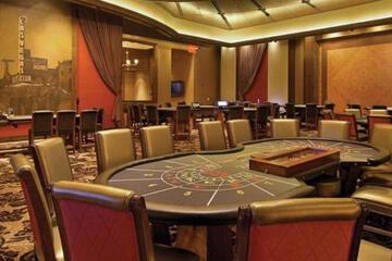 Business Center 25 of 28