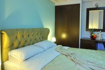 Photo 44