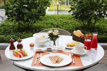 Breakfast area