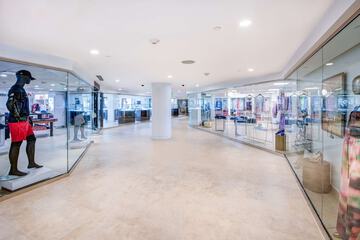 Gift shop
