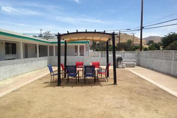 Photo 12