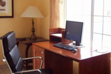  Howard Johnson Atlantic City/Egg Harbor Township 17