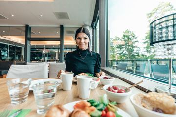 Breakfast buffet