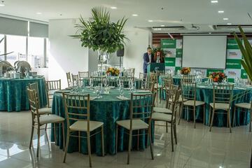 Banquet hall